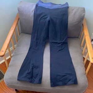 No brand, cute, hardly worn flare workout pants